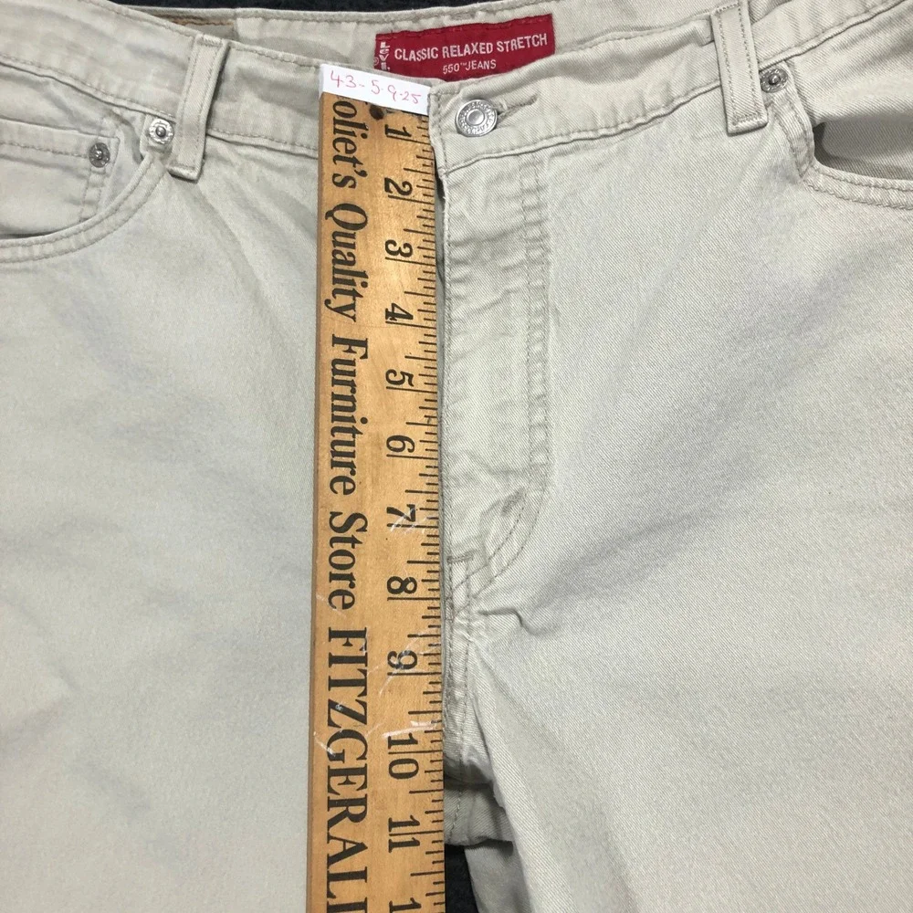 Levis 550 Jeans Relaxed‎ Fit Tapered Leg Classic Stretch Women's Size 14 M